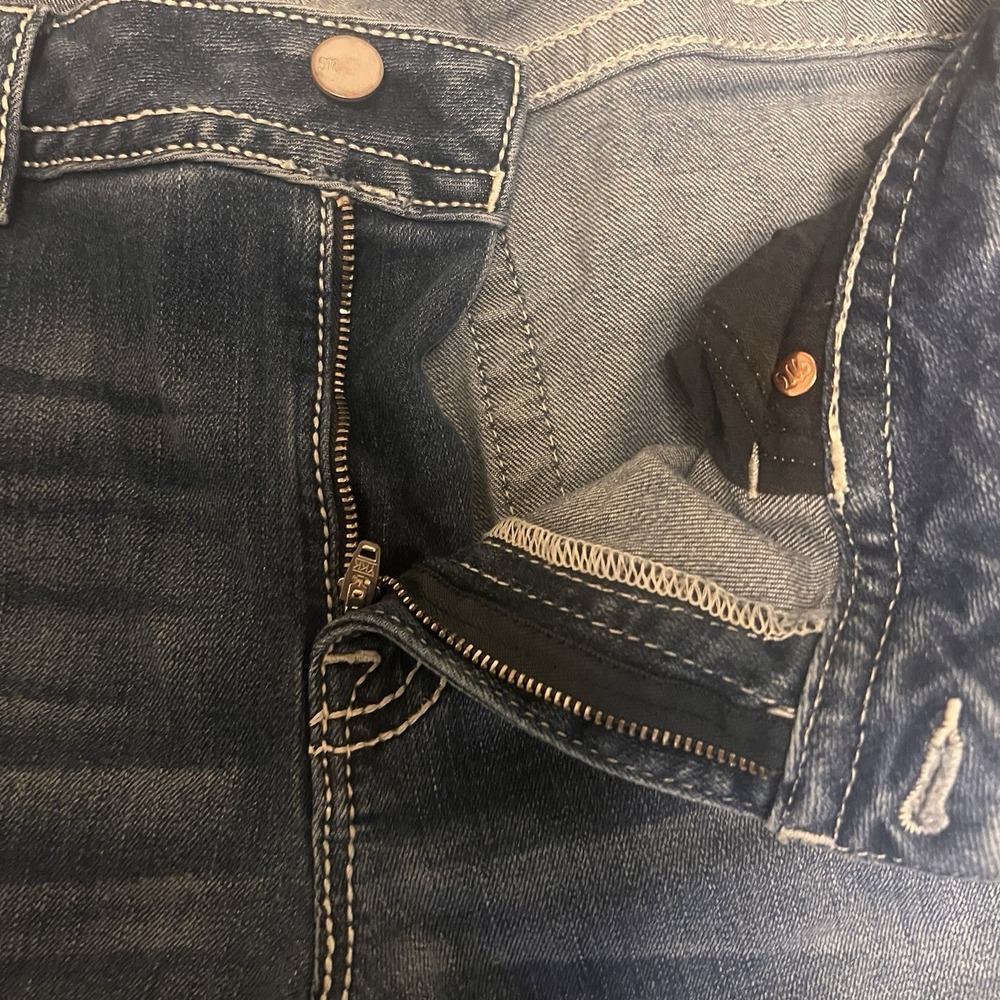 Miss Me Distressed Boyfriend Ankle Size 30 Stretchy Comfy Stylish Date Night - Picture 9 of 16